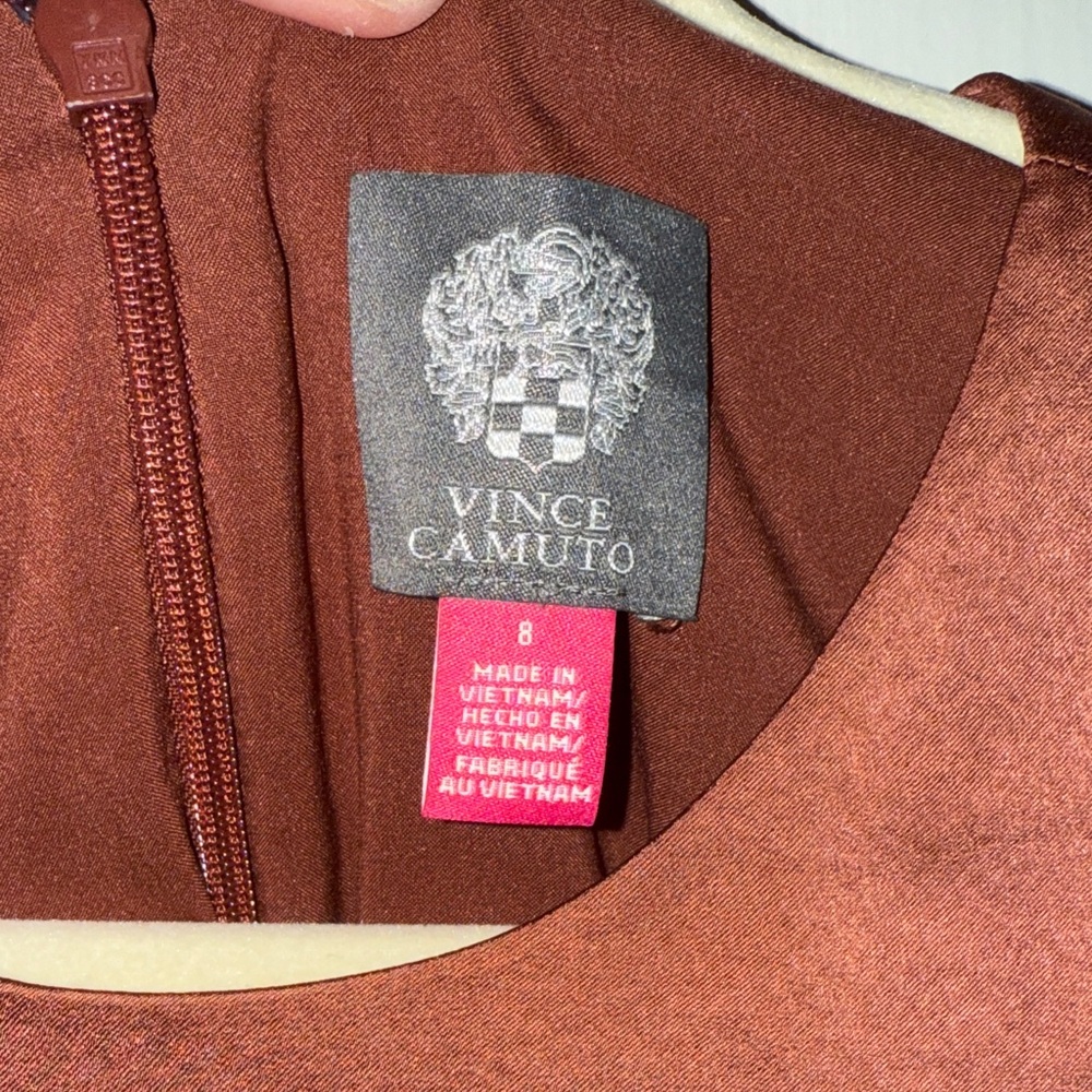 🤩SALE🤩VINCE CAMUTO - Picture 2 of 5